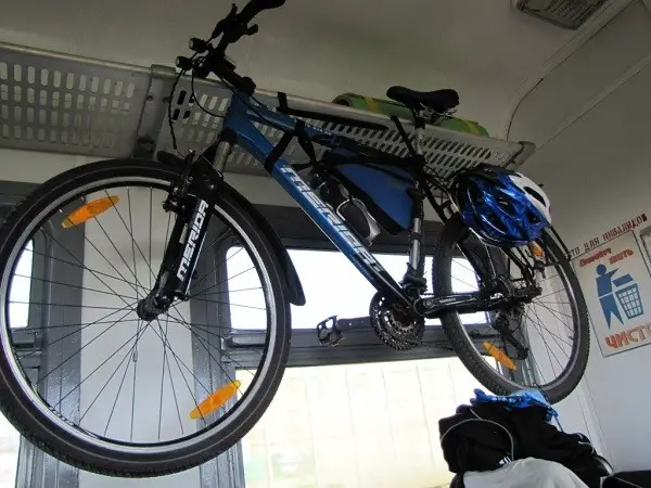 trene bisiklet yerleştirmek