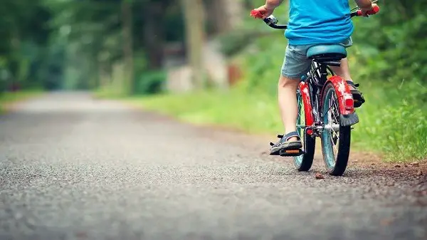 Kaç yaşında bisiklete binebilirsiniz?